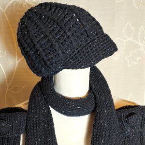 GAP Hand Knit Heathered Blue Scarf Gloves Hat Set